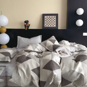 Quiller Bedsheet with quilted pillow